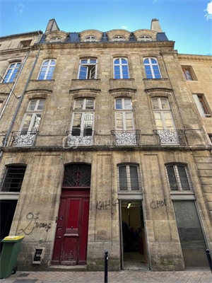 immeuble à la vente -   33000  BORDEAUX, surface 225 m2 vente immeuble - UBI462011717